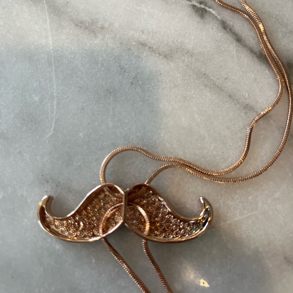 Necklace - Picture 4 of 6